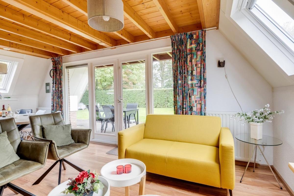 Kleine Zanglijster I Prachtig Huisje Nabij Bosrand Zwiggelte エクステリア 写真