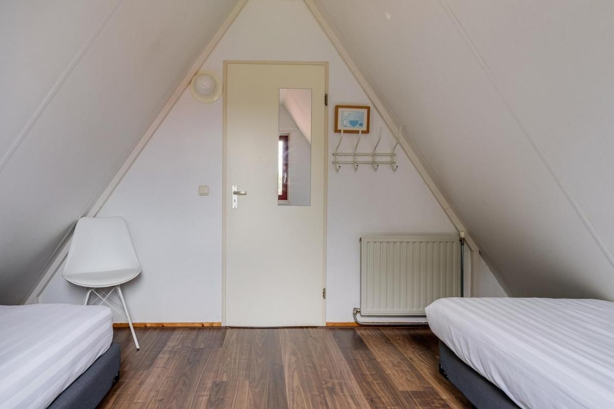Kleine Zanglijster I Prachtig Huisje Nabij Bosrand Zwiggelte エクステリア 写真